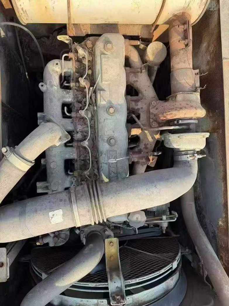 Buy Hitachi ZAXIS200 Used Excavator / 5 Used Hitachi ZAXIS200 Excavator 2016 Model / 5