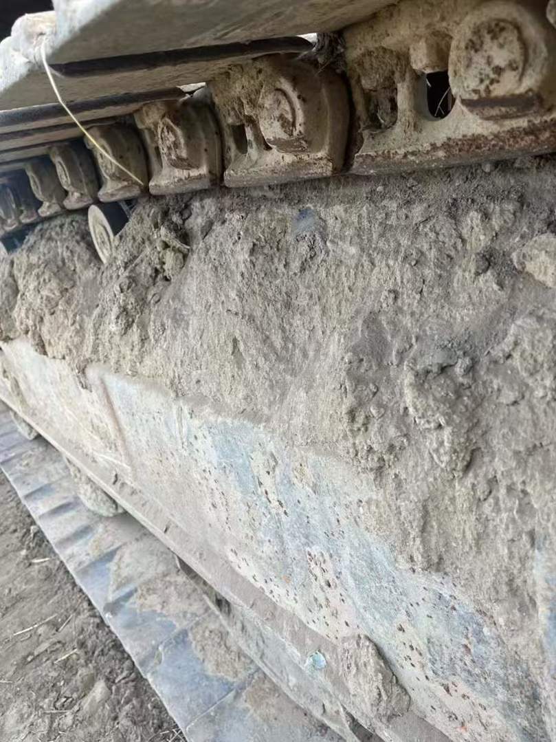 Used Hitachi ZAXIS200 Excavator 2016 Model / 7