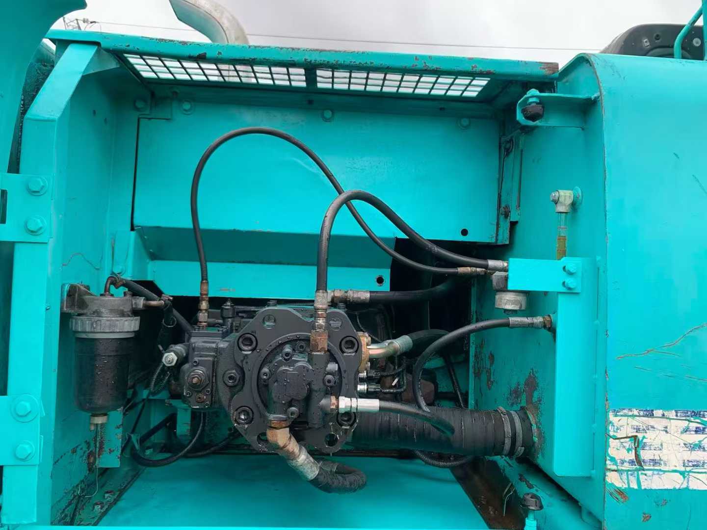 Used Kobelco SK200-10 Excavator 2016 Model / 4