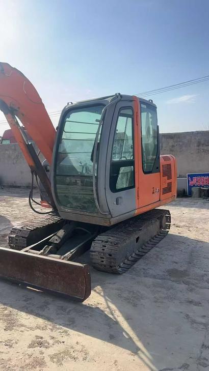 Buy Hitachi ZX60 Used Excavator / 1