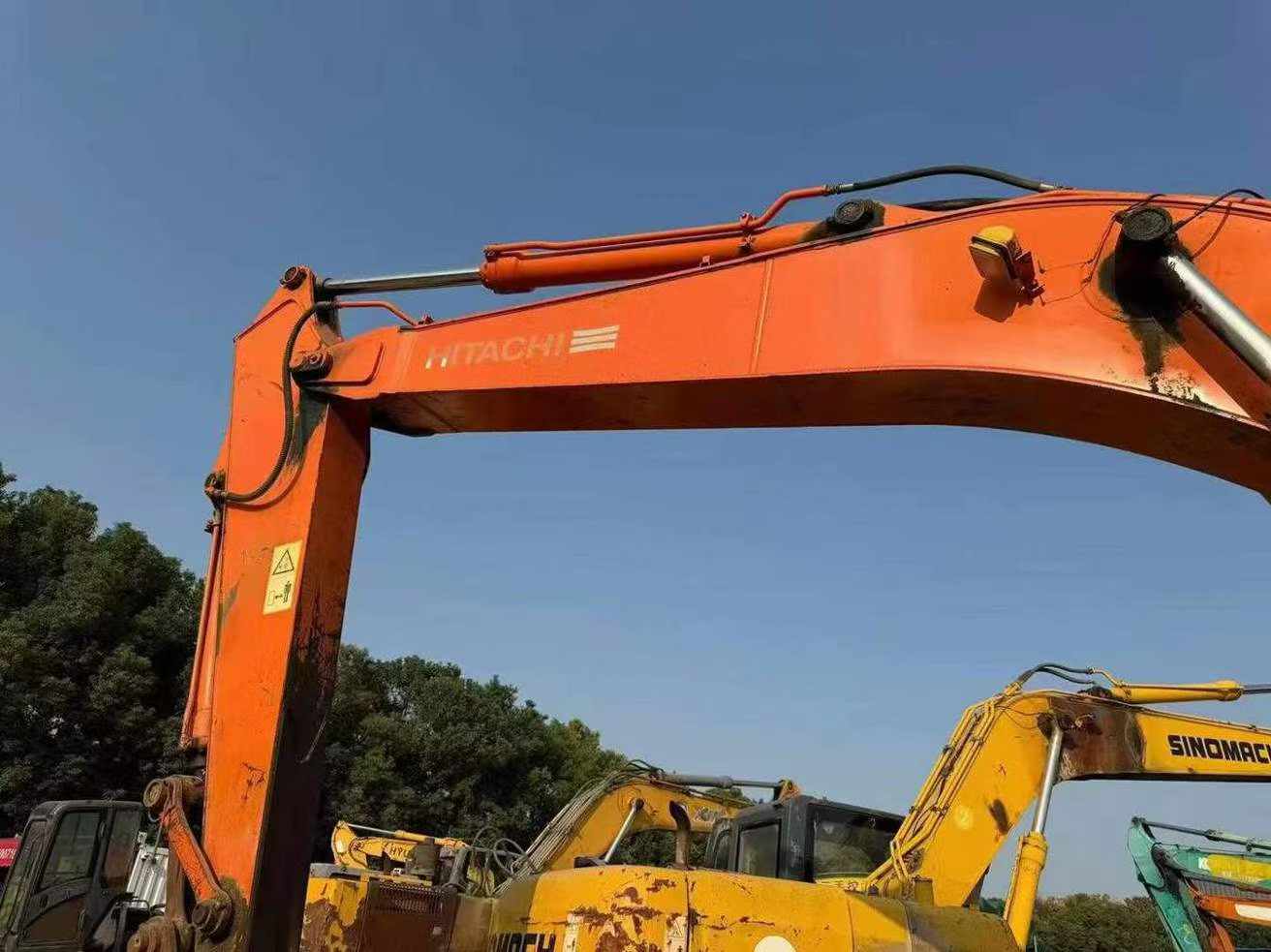 Buy Hitachi ZAXIS200 Used Excavator / 7 Used Hitachi ZAXIS200 Excavator 2016 Model / 7