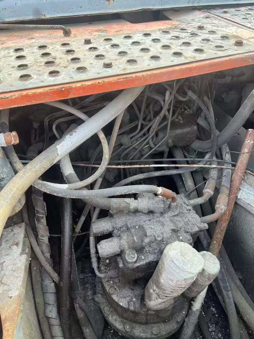 Used Hitachi ZAXIS200 Excavator 2016 Model / 4