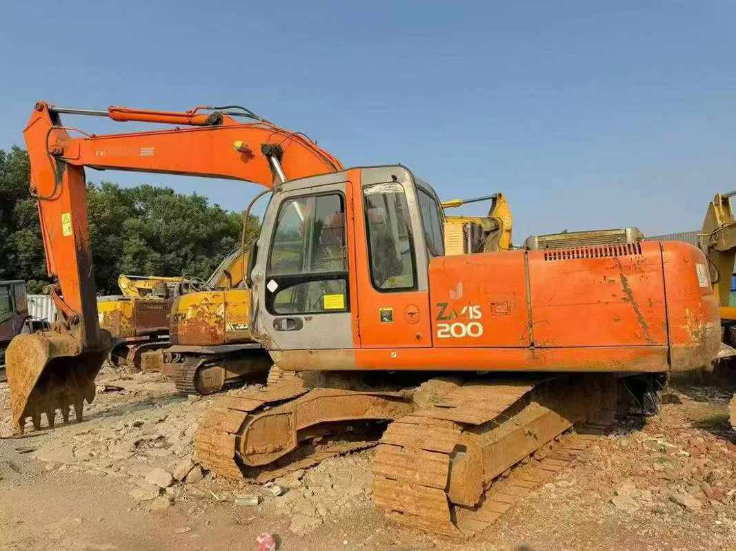 Buy Hitachi ZAXIS200 Used Excavator / 2 Used Hitachi ZAXIS200 Excavator 2016 Model / 2