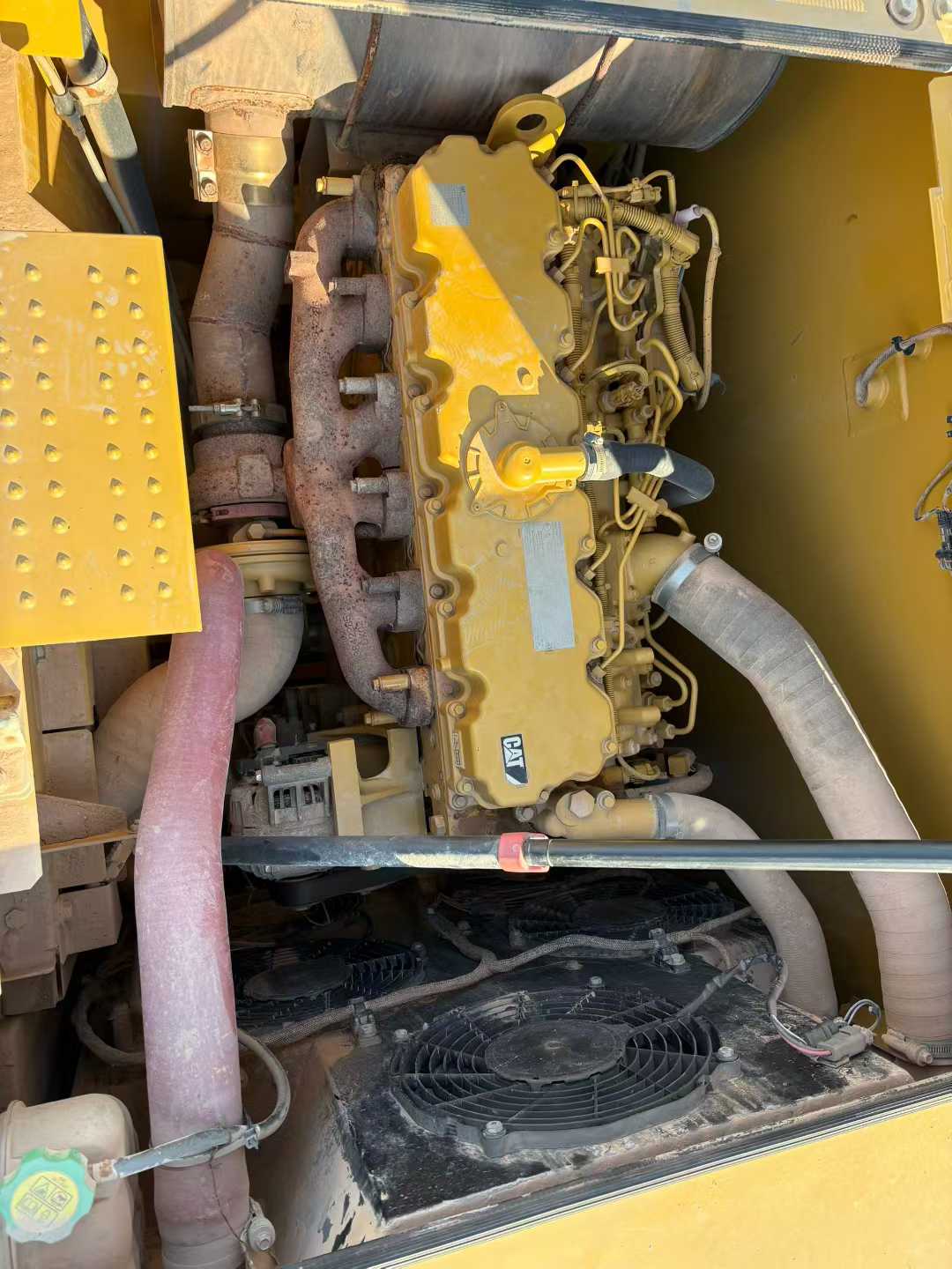 Used Caterpillar 323 Excavator 2019 Model / 8