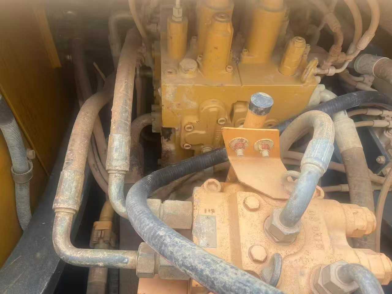 Used Sany SY200H Excavator 2020 Model / 2