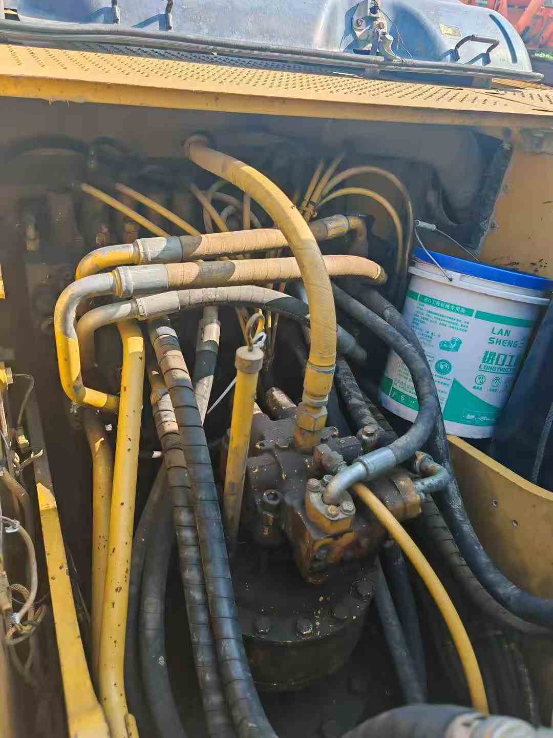 Used Caterpillar CT20 Excavator 2016 Model / 4