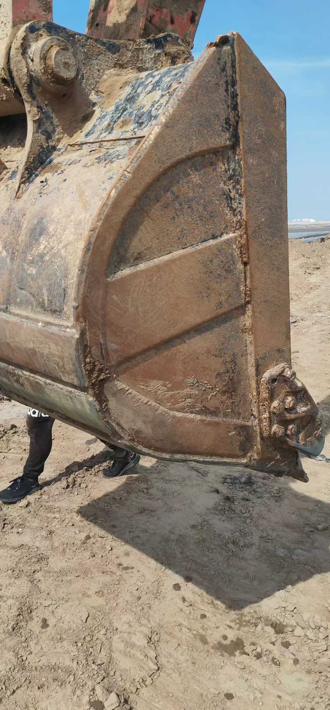 Used Hitachi ZAXIS200 Excavator 2020 Model / 3