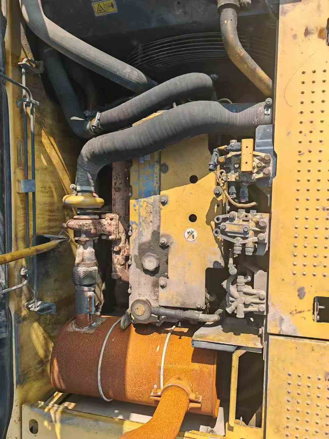 Used Caterpillar CT20 Excavator 2016 Model / 3