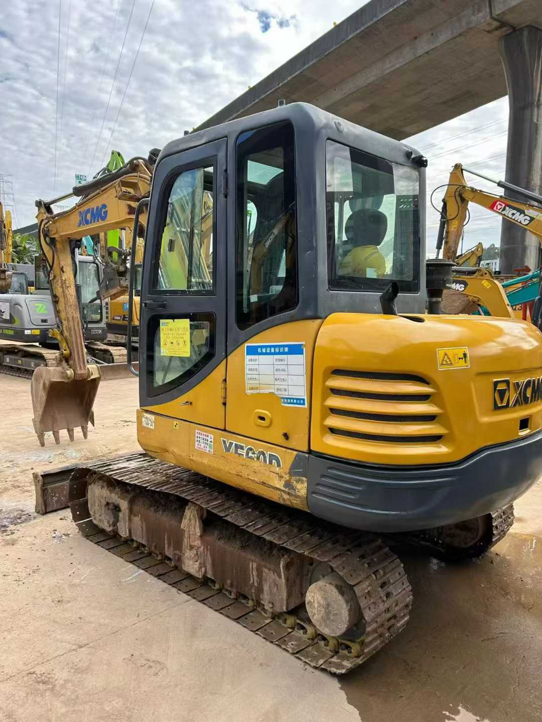 Used XCMG XE60 Excavator 2018 Model / 2