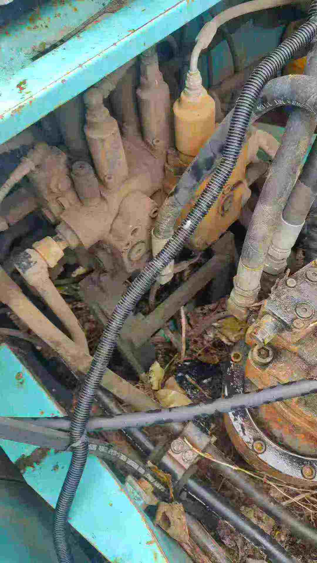 Buy Kobelco SK200-10 Used Excavator / 5 Used Kobelco SK200-10 Excavator 2016 Model / 5