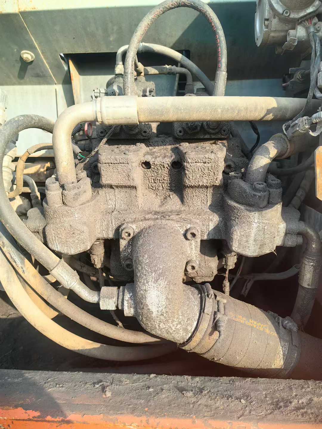 Used Hitachi ZAXIS200 Excavator 2016 Model / 3