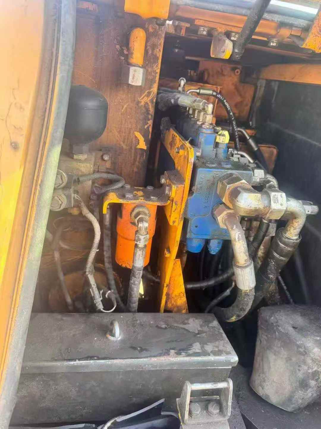 Used Sany SY55 Excavator 2013 Model / 4