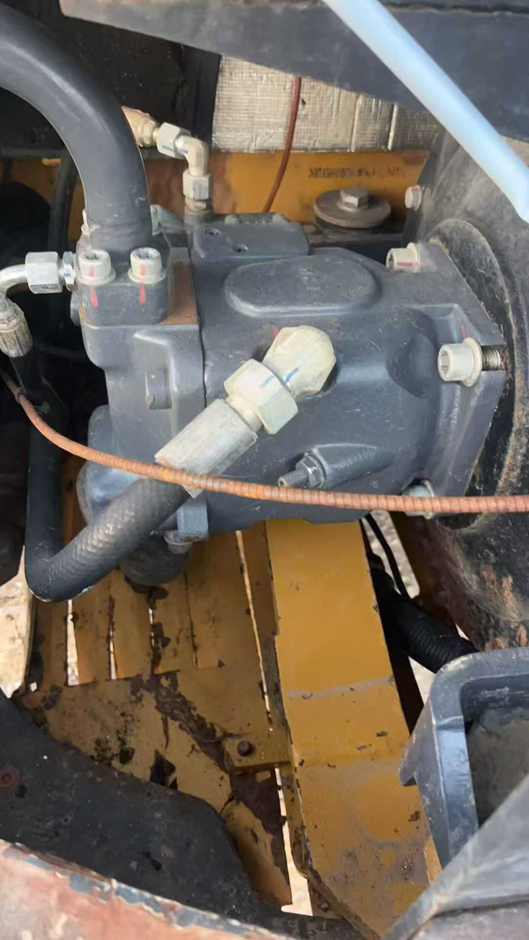 Used XCMG XE60 Excavator 2019 Model / 7