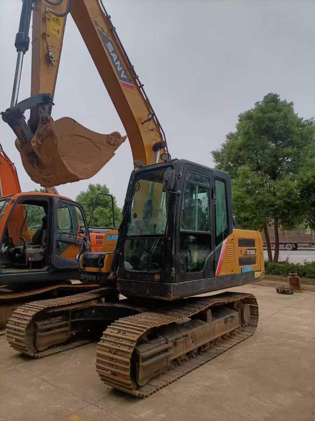 Used Sany SY135 Excavator 2021 Model / 2