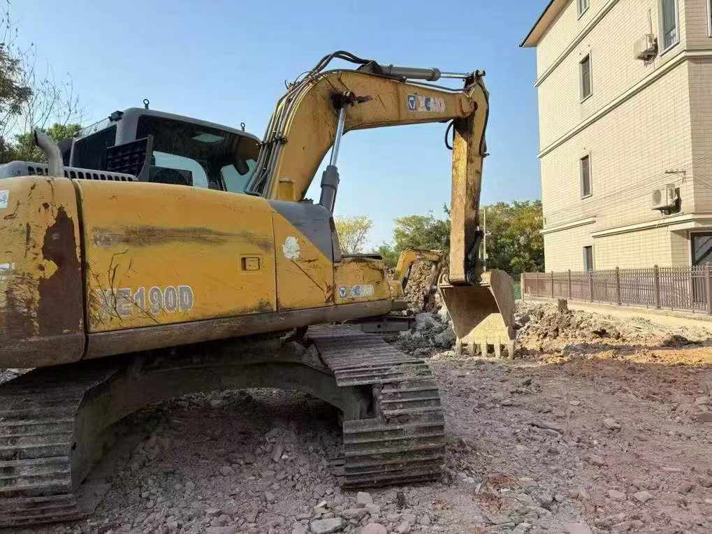 Used XCMG XE150 Excavator 2014 Model / 2