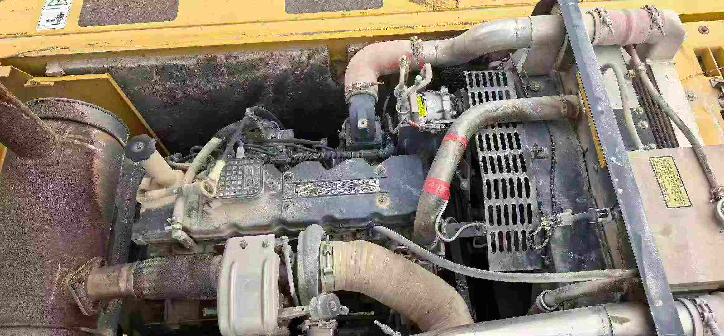 Used XCMG XE215 Excavator 2017 Model / 4