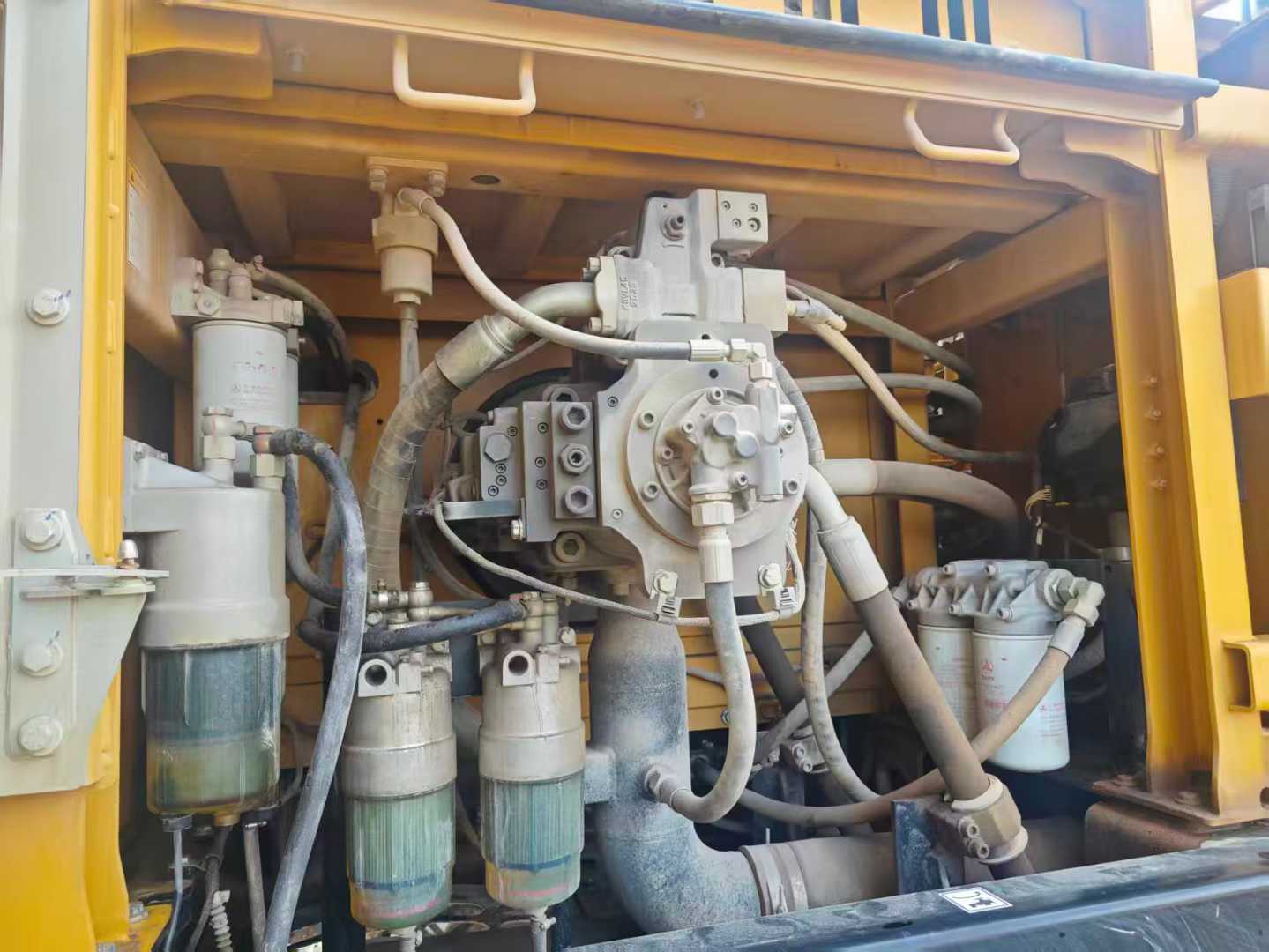 Used Sany SY650H Excavator 2023 Model / 8