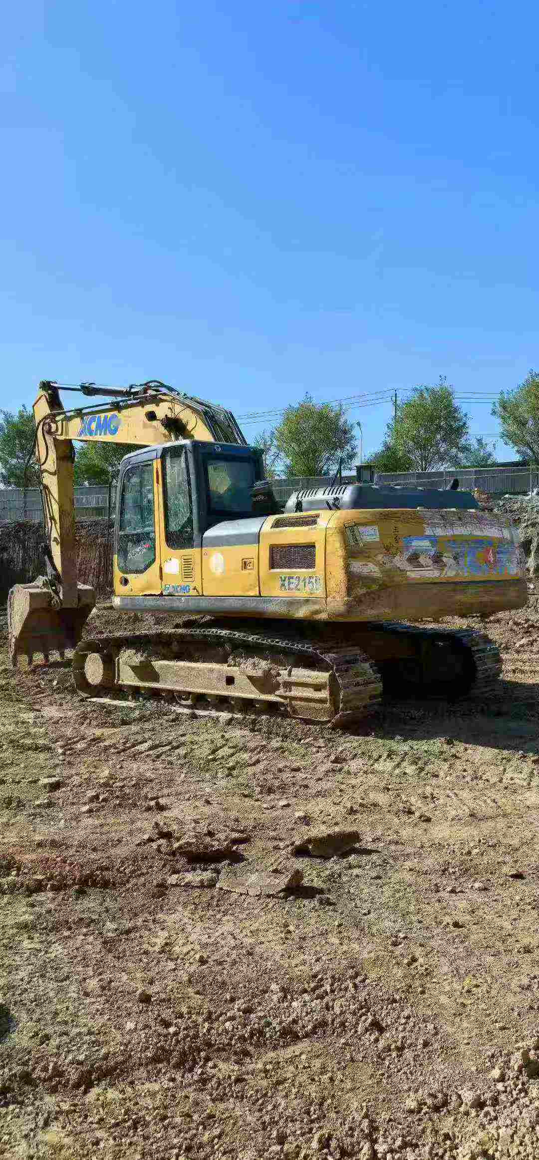 Used XCMG XE215 Excavator 2017 Model / 3