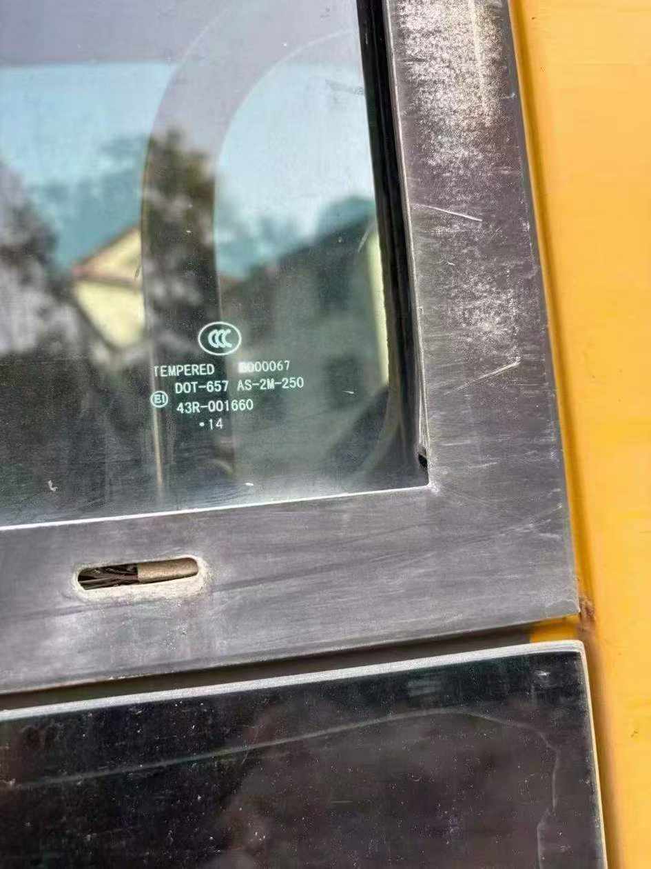 Used XCMG XE150 Excavator 2014 Model / 8