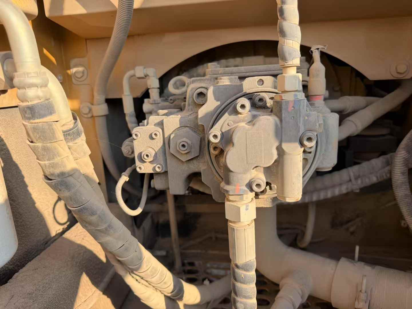 Used Sany SY135 Excavator 2020 Model / 4