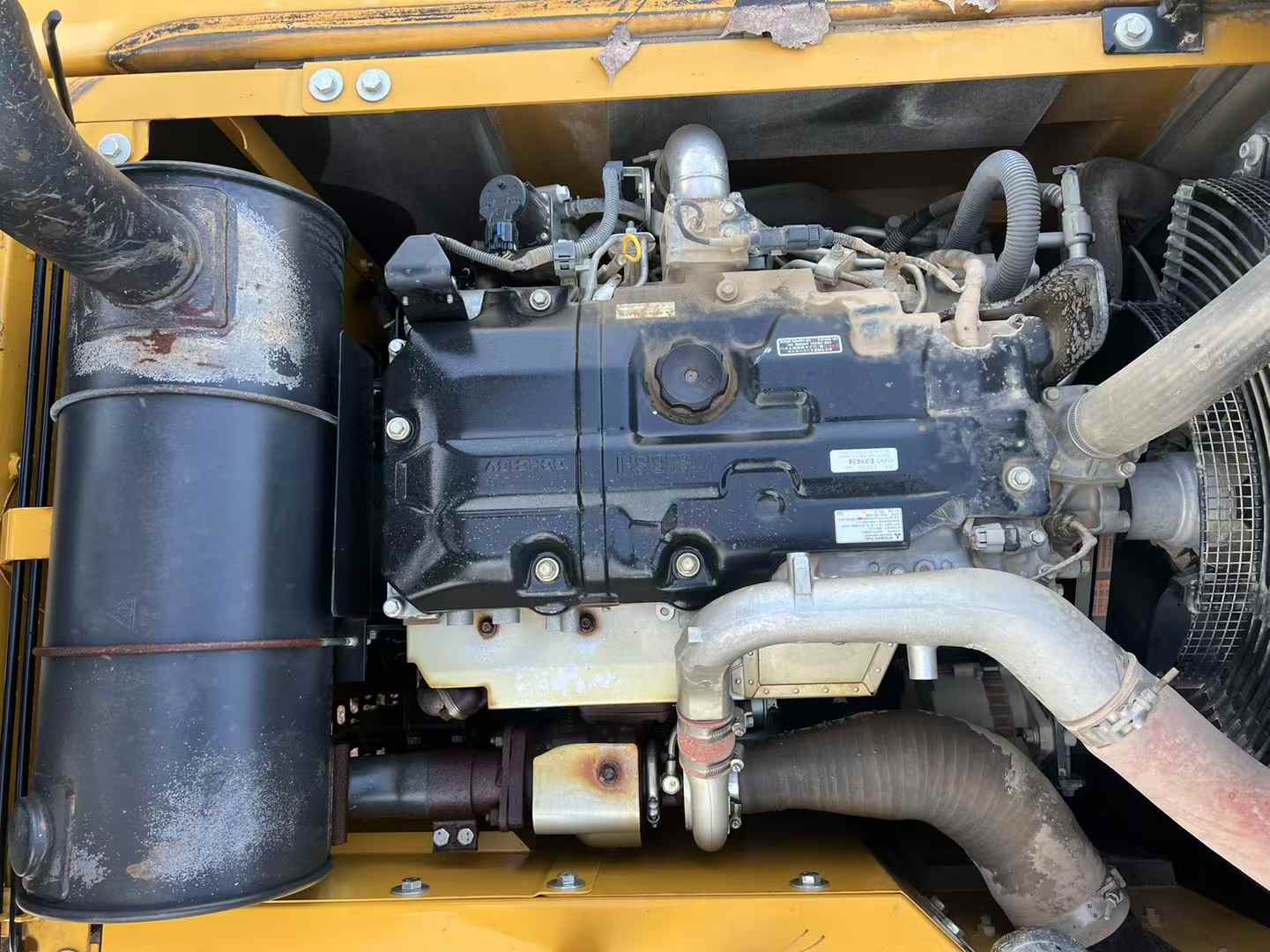 Used Sany SY200H Excavator 2020 Model / 8