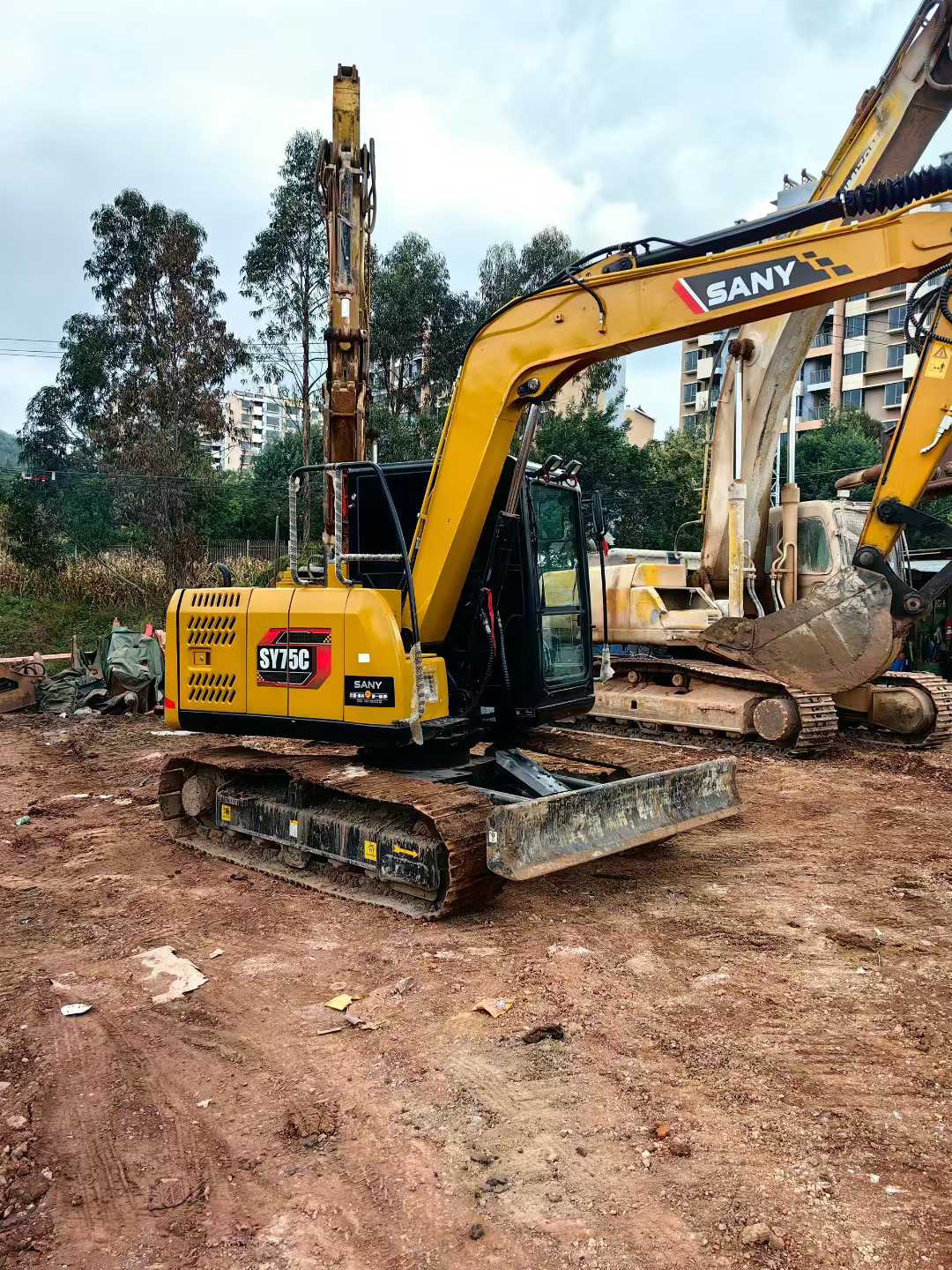 Used Sany SY75 Excavator 2015 Model / 6