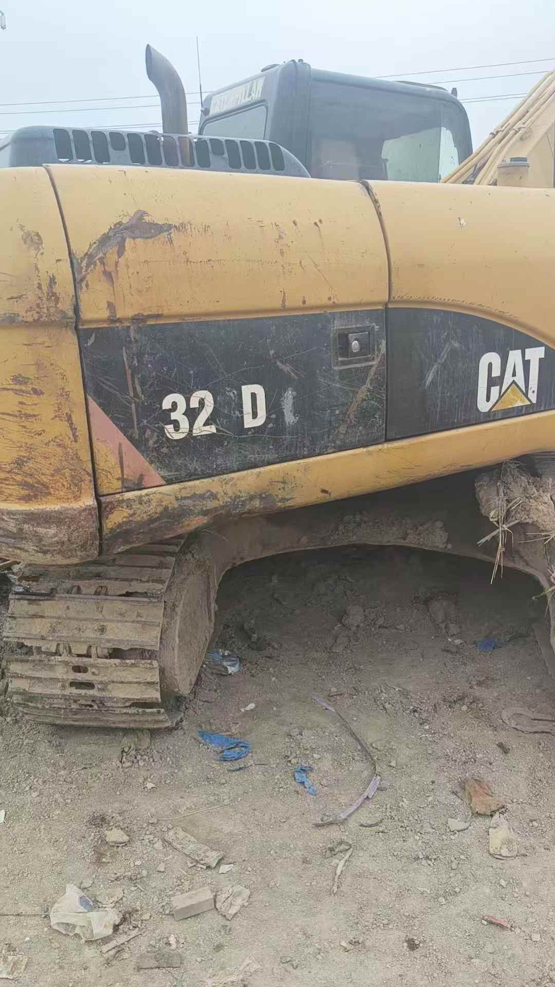 Buy Caterpillar CT20 Used Excavator / 1