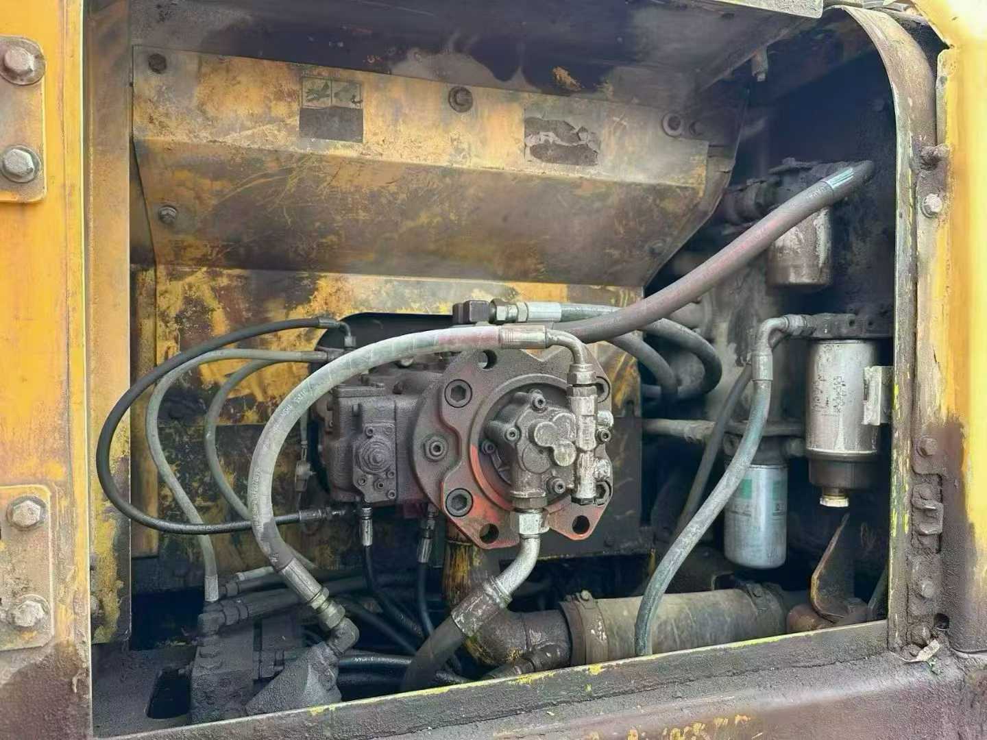 Buy Hyundai R225-7 Used Excavator / 5 Used Hyundai R225-7 Excavator 2016 Model / 5