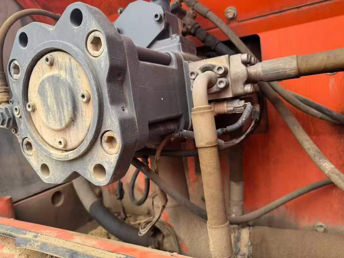 Buy Doosan S225 Used Excavator / 2 Used Doosan S225 Excavator 2013 Model / 2