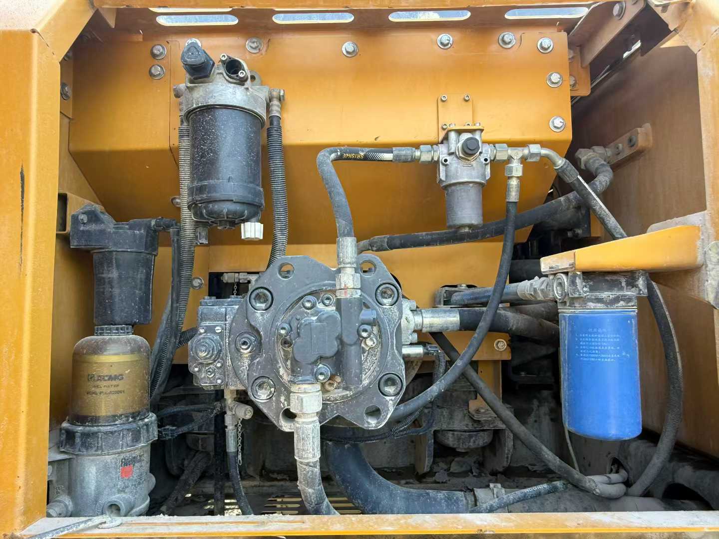 Used XCMG XE270GK Excavator 2021 Model / 7