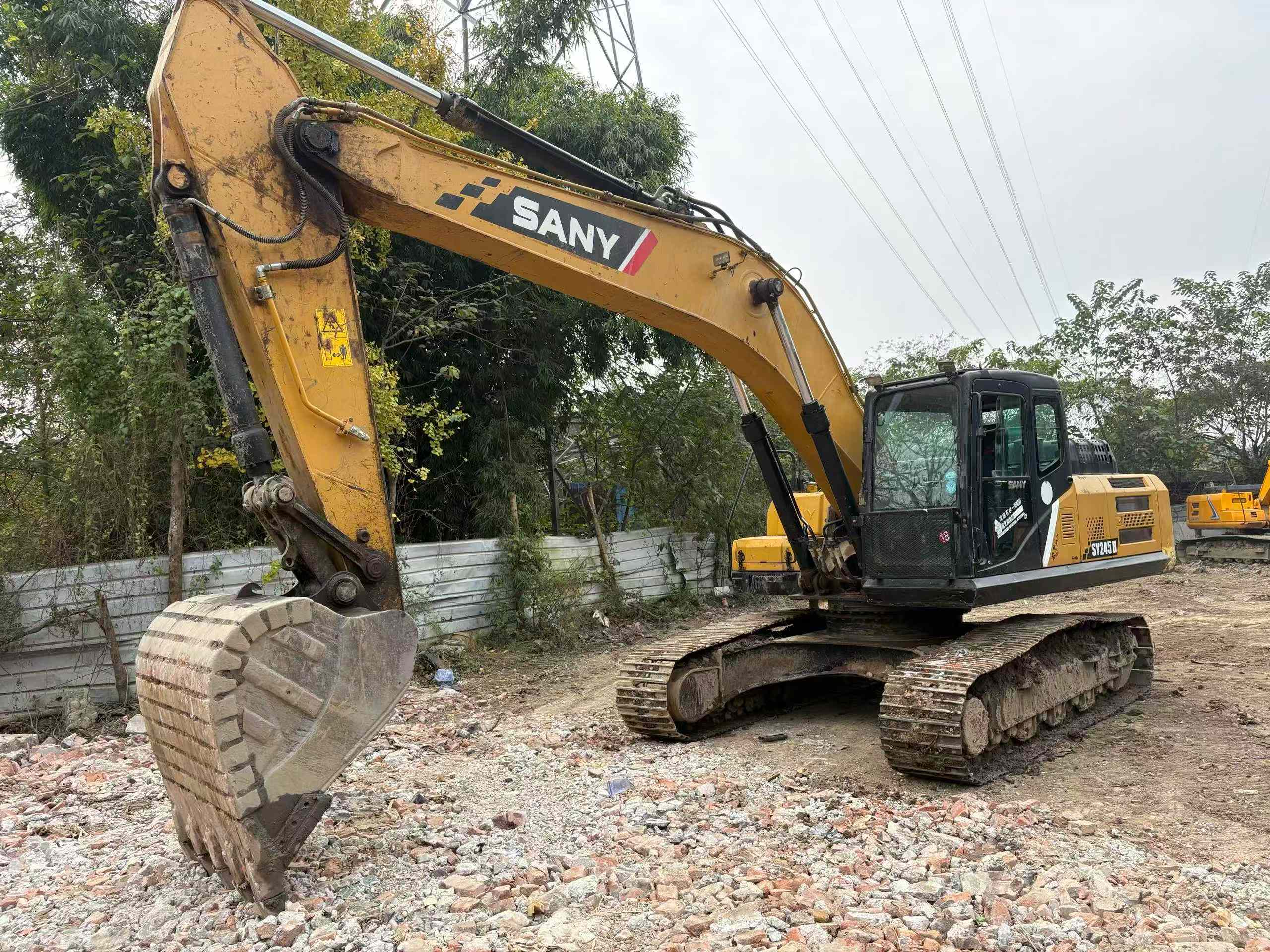 Used Sany SY245H Excavator 2019 Model / 4