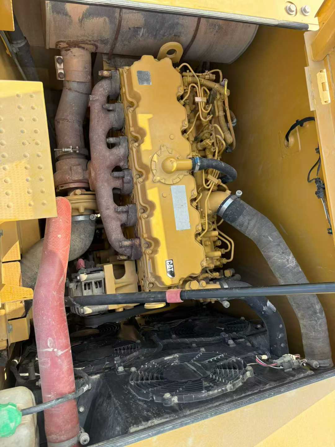 Used Caterpillar 323 Excavator 2019 Model / 8