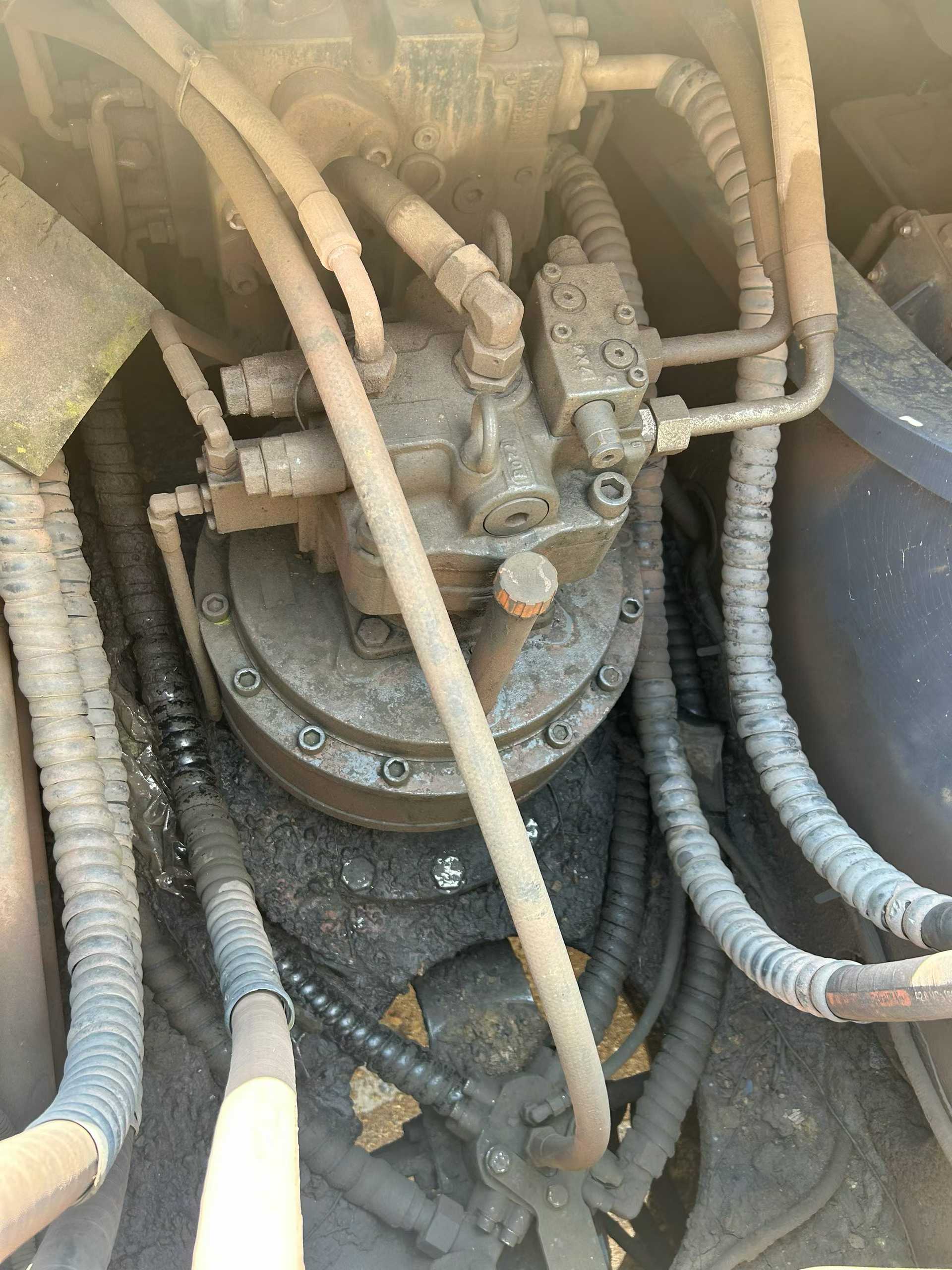 Buy XCMG XE370 Used Excavator / 8 Used XCMG XE370 Excavator 2018 Model / 8