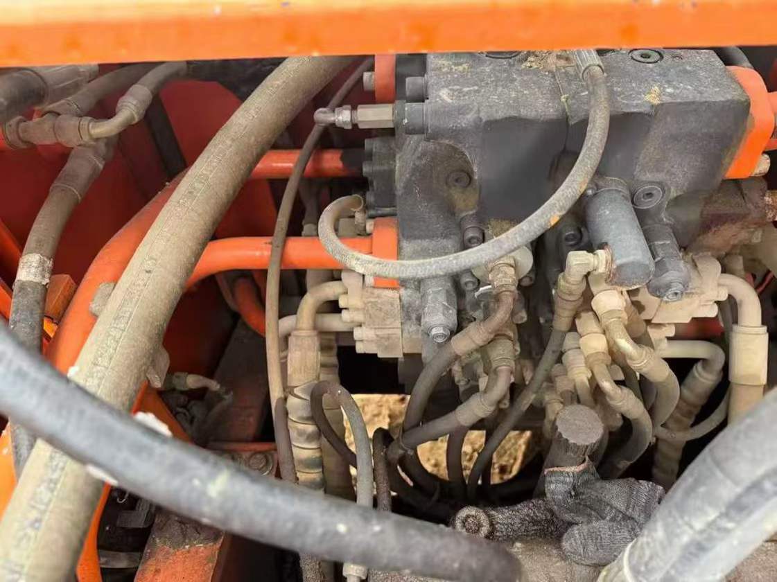 Buy Doosan S225 Used Excavator / 3 Used Doosan S225 Excavator 2013 Model / 3