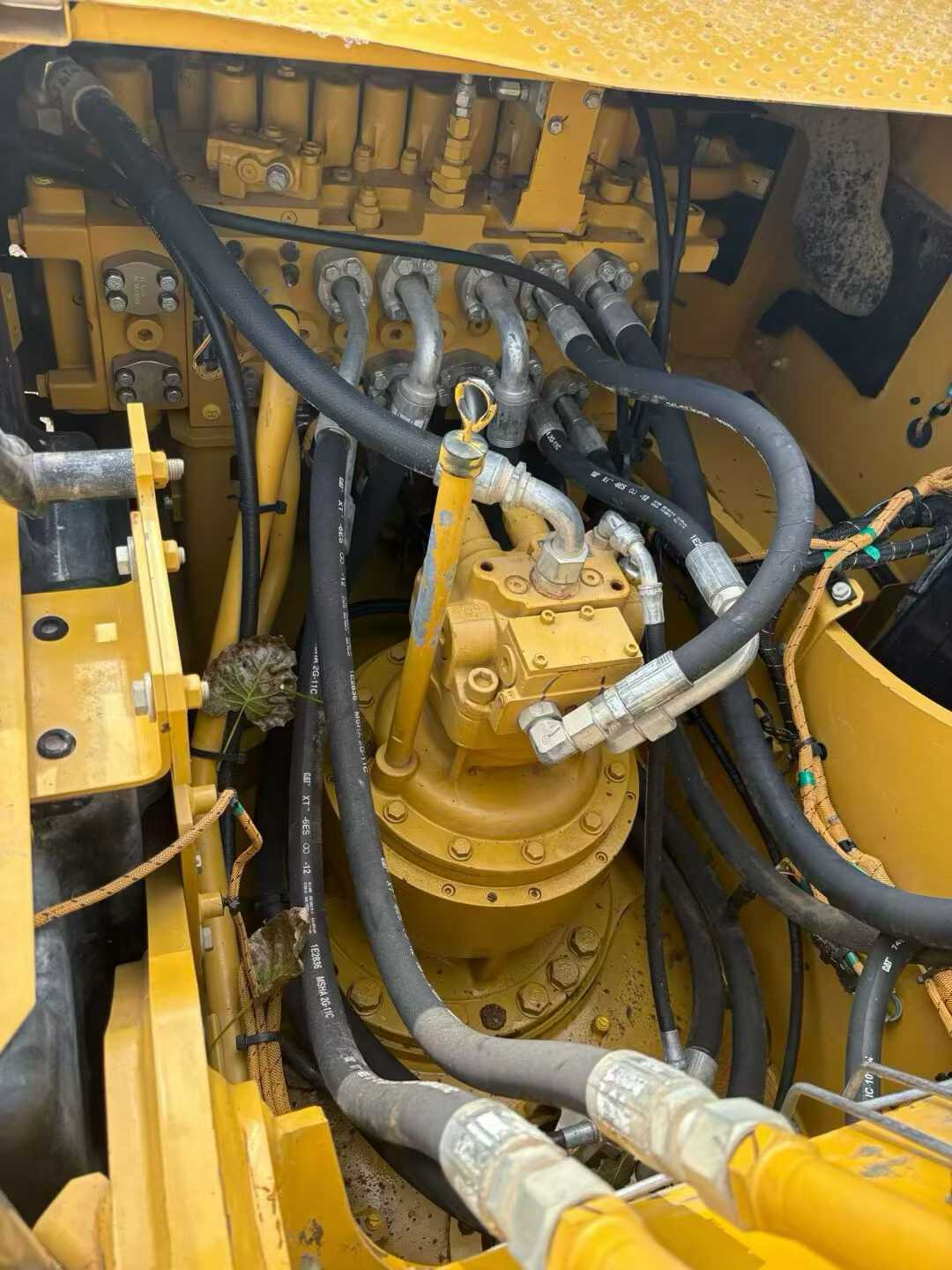Used Caterpillar 323 Excavator 2020 Model / 7