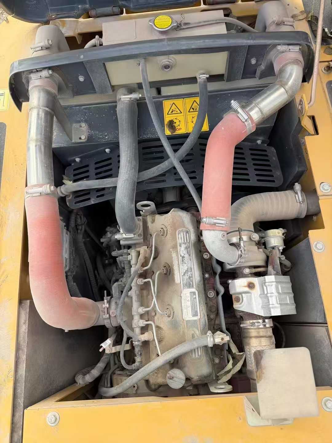 Used XCMG XE135B Excavator 2021 Model / 6