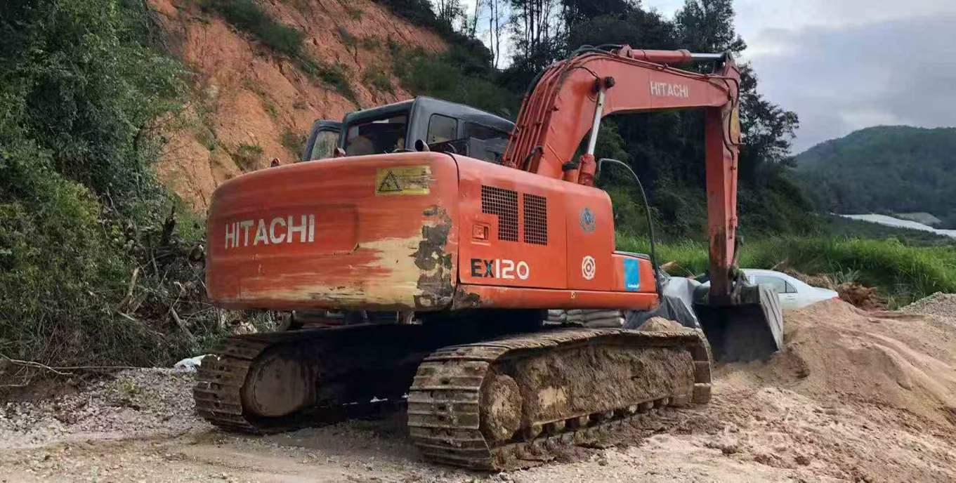 Used Hitachi ZX120 Excavator 2016 Model / 2
