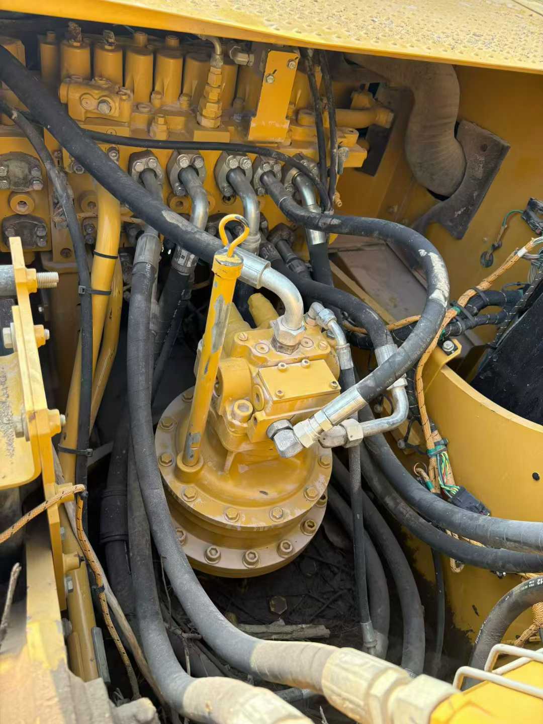 Used Caterpillar 323 Excavator 2019 Model / 7
