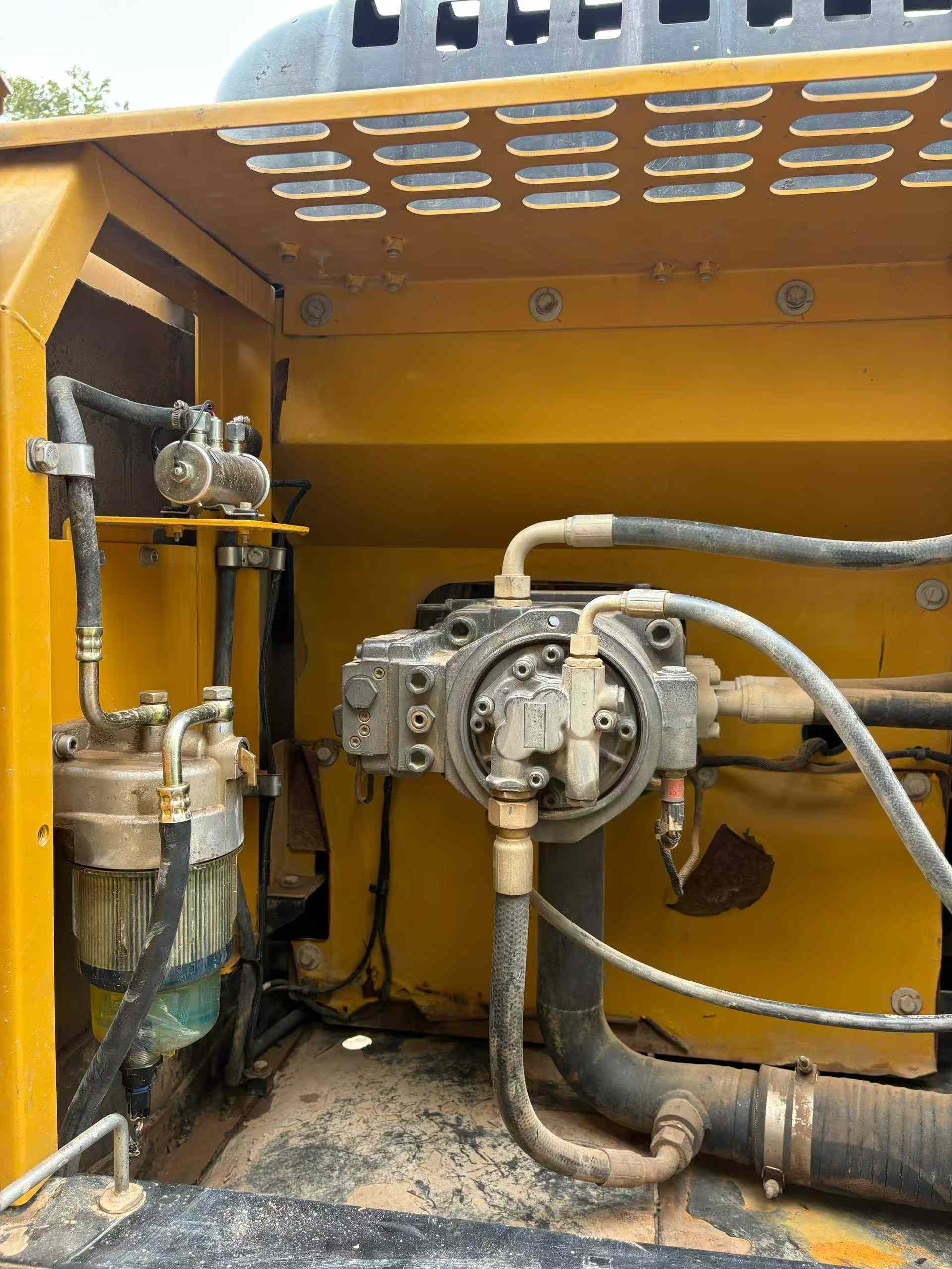 Used Sany SY245H Excavator 2019 Model / 7