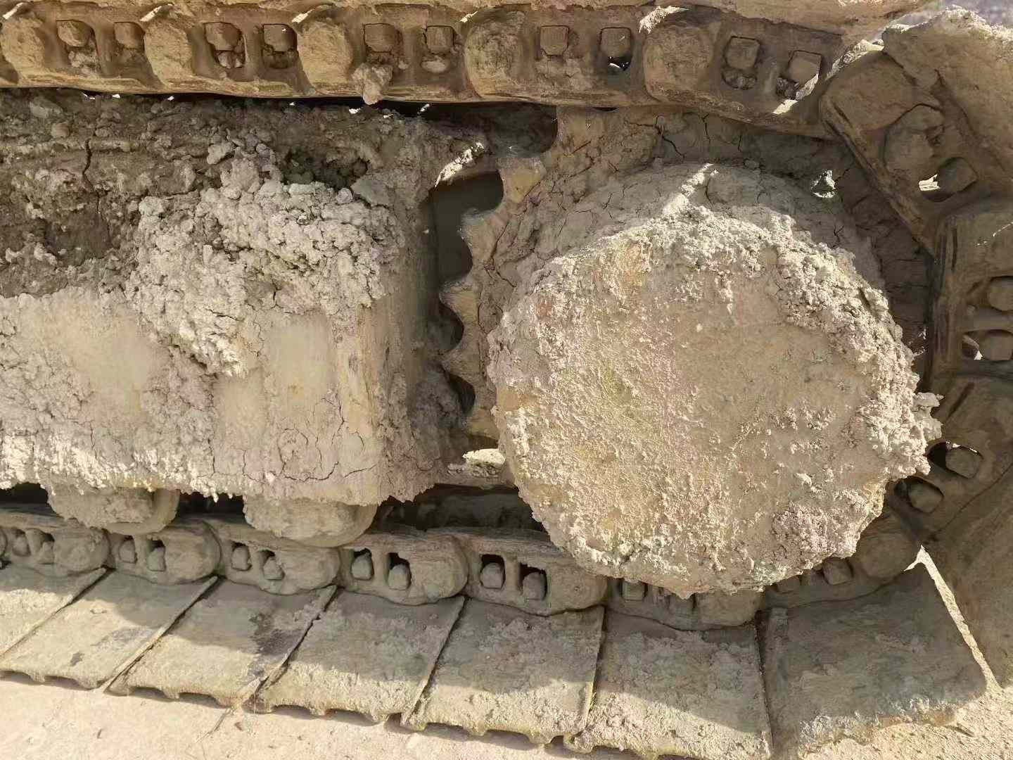 Used Hitachi ZX240-3 Excavator 2016 Model / 6