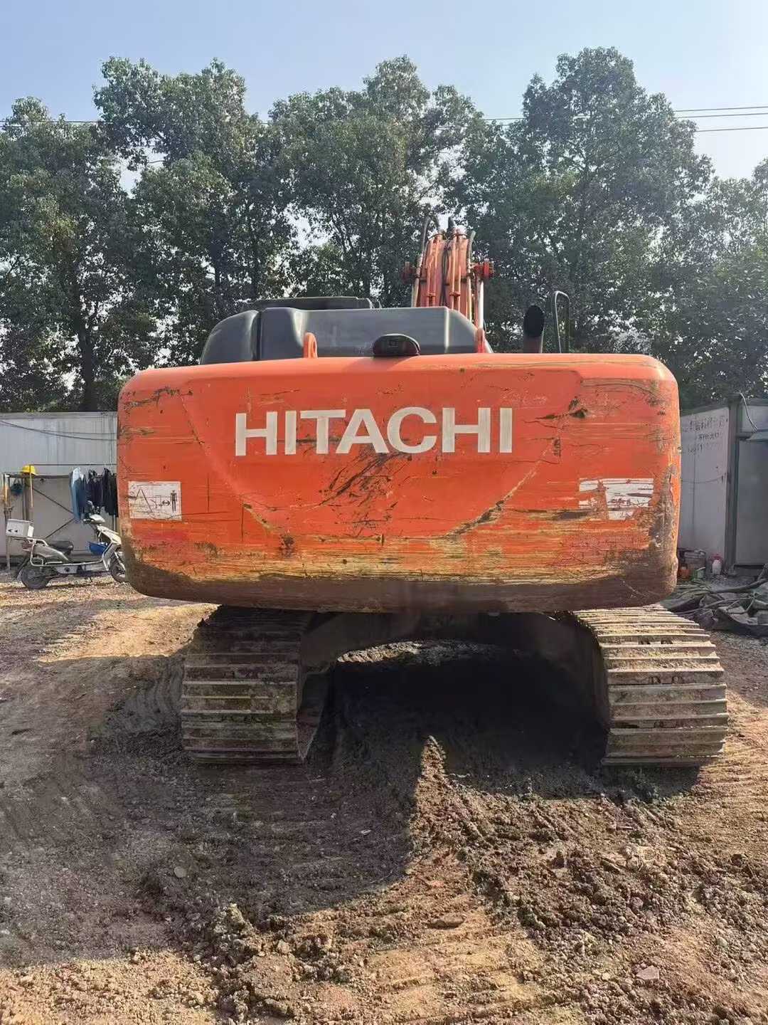Used Hitachi ZAXIS200 Excavator 2018 Model / 3