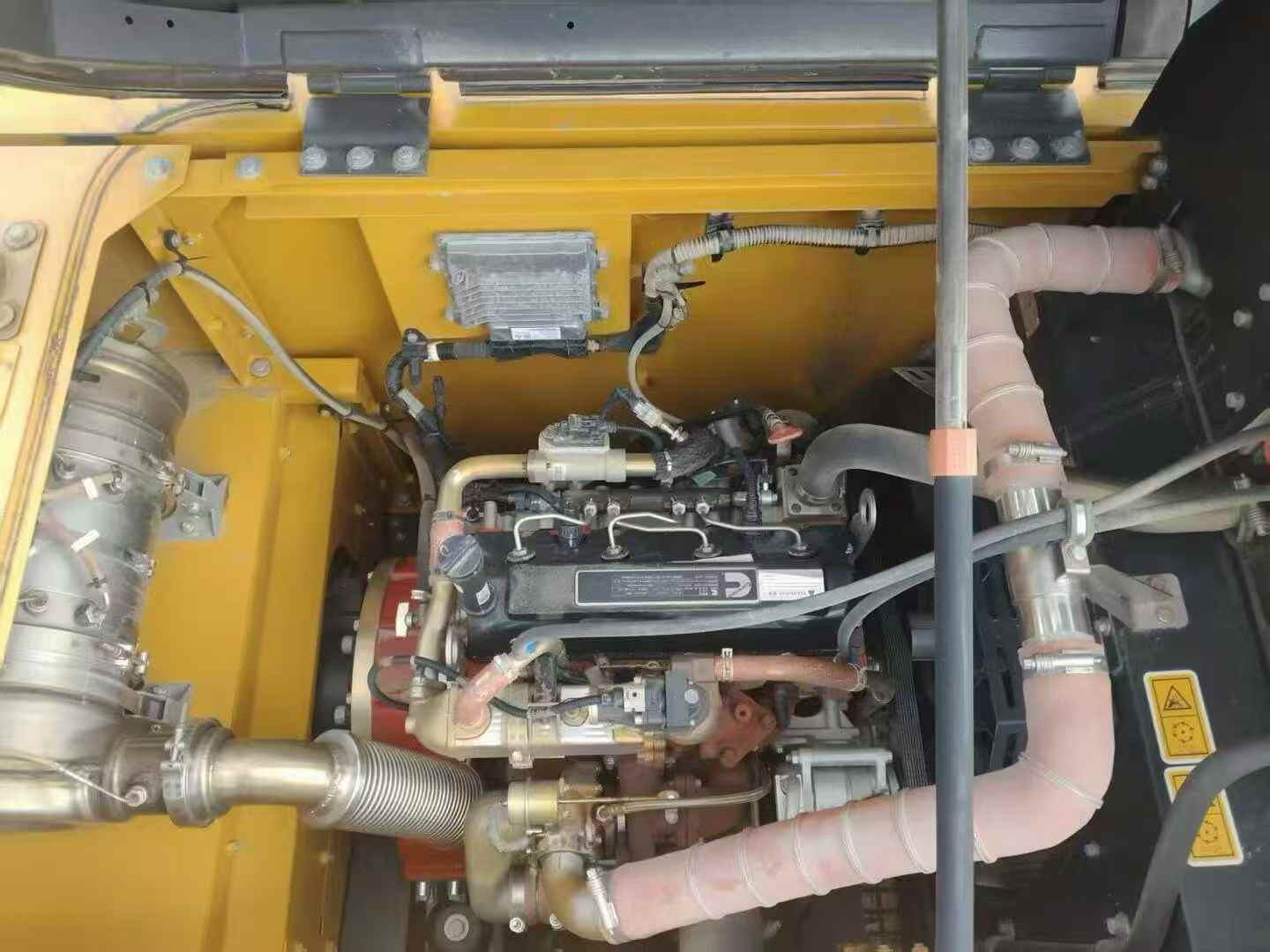 Used XCMG LW200 Excavator 2024 Model / 3