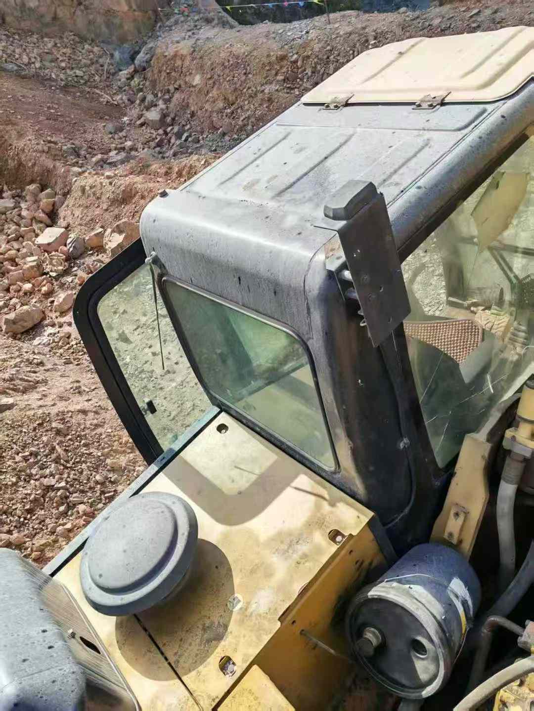 Used Caterpillar CT20 Excavator 2017 Model / 5