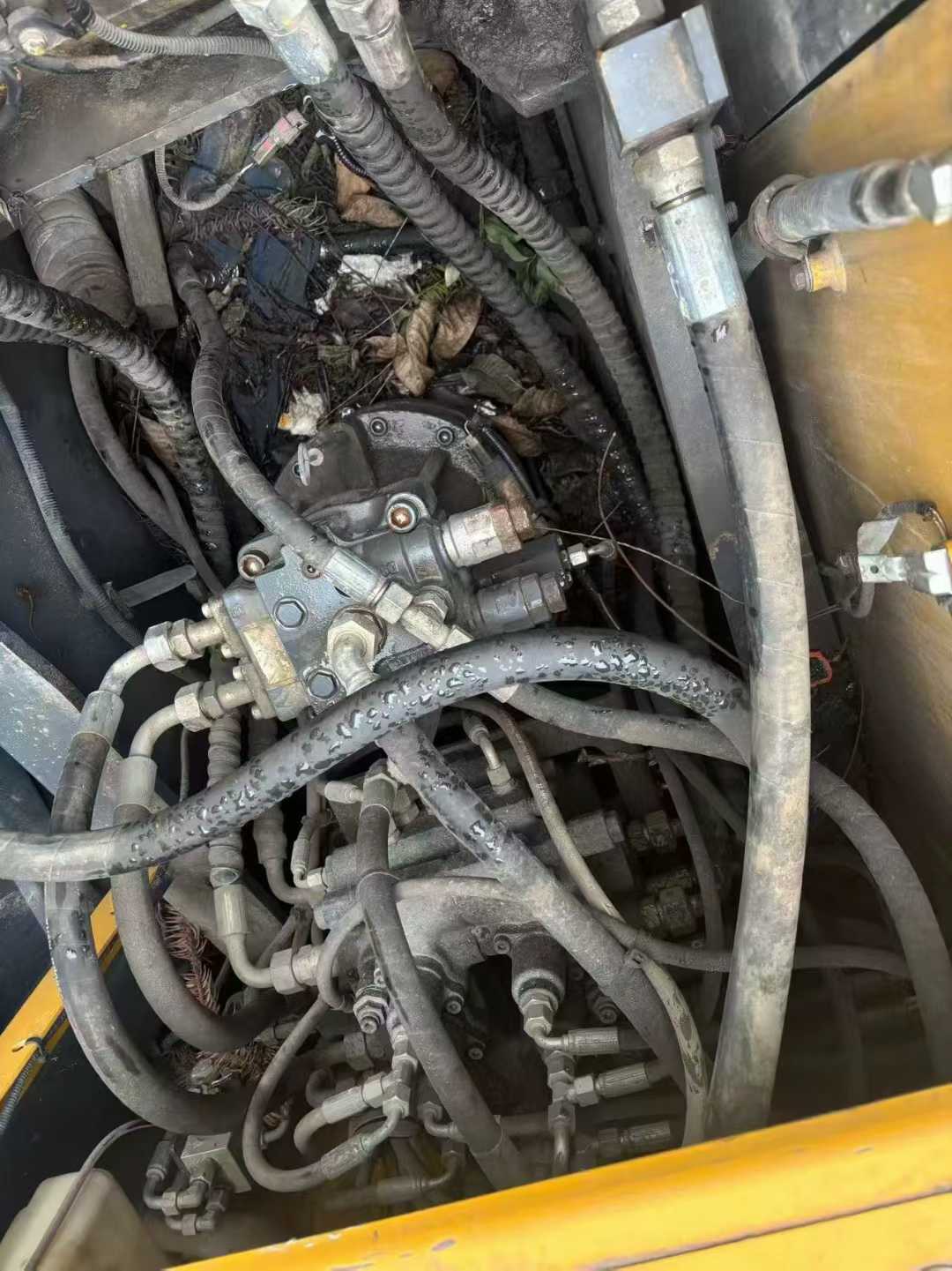 Used XCMG XE135GA Excavator 2020 Model / 5