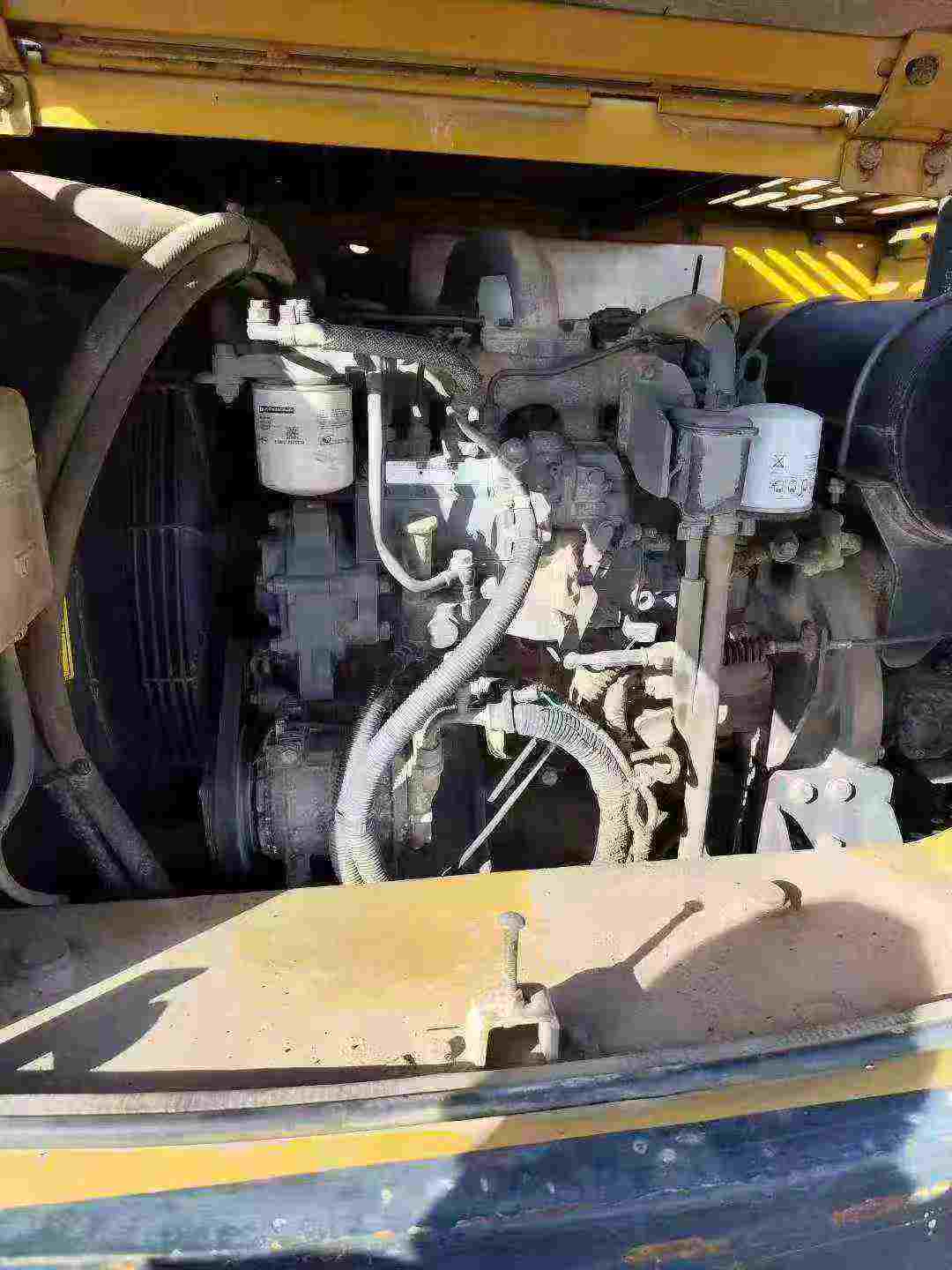 Used XCMG XE80 Excavator 2015 Model / 3