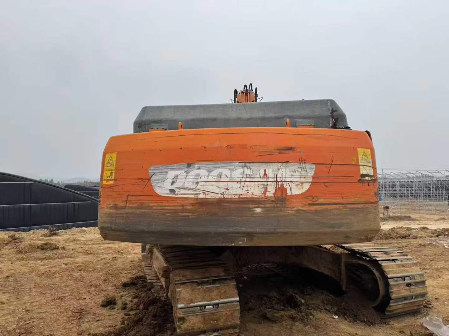 Buy Doosan S225 Used Excavator / 1