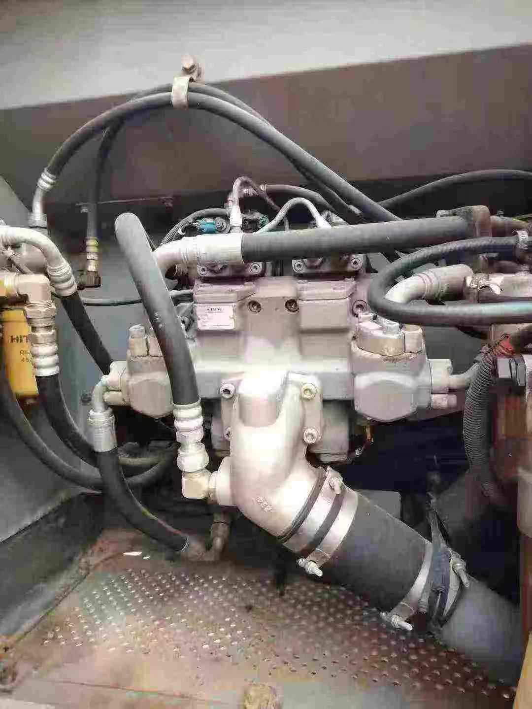 Used Hitachi ZAXIS200 Excavator 2016 Model / 4