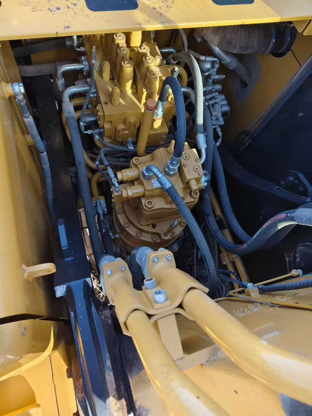 Used Sany SY205H Excavator 2016 Model / 3