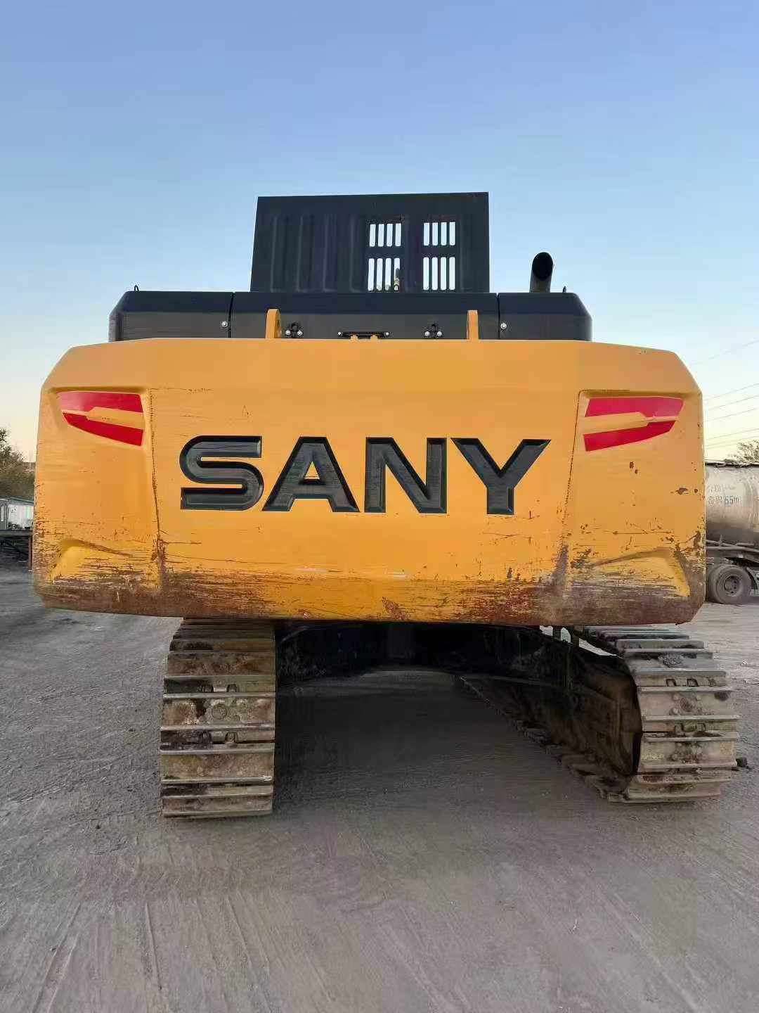 Used Sany SY55 Excavator 2016 Model / 2