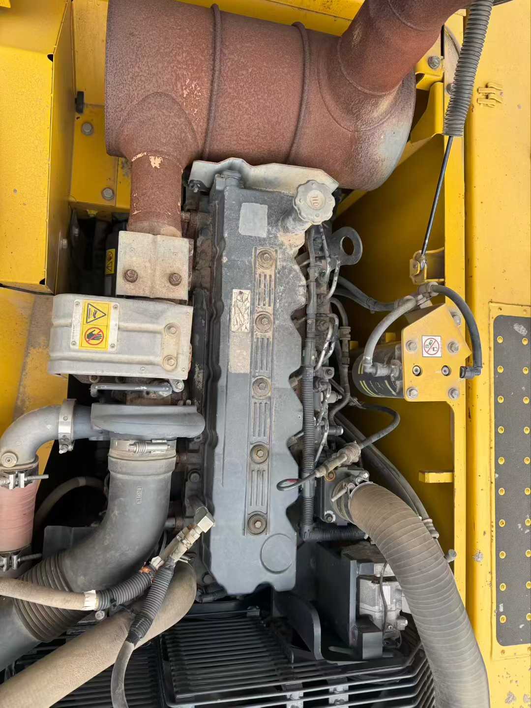 Used Komatsu PC200-8 Excavator 2017 Model / 4